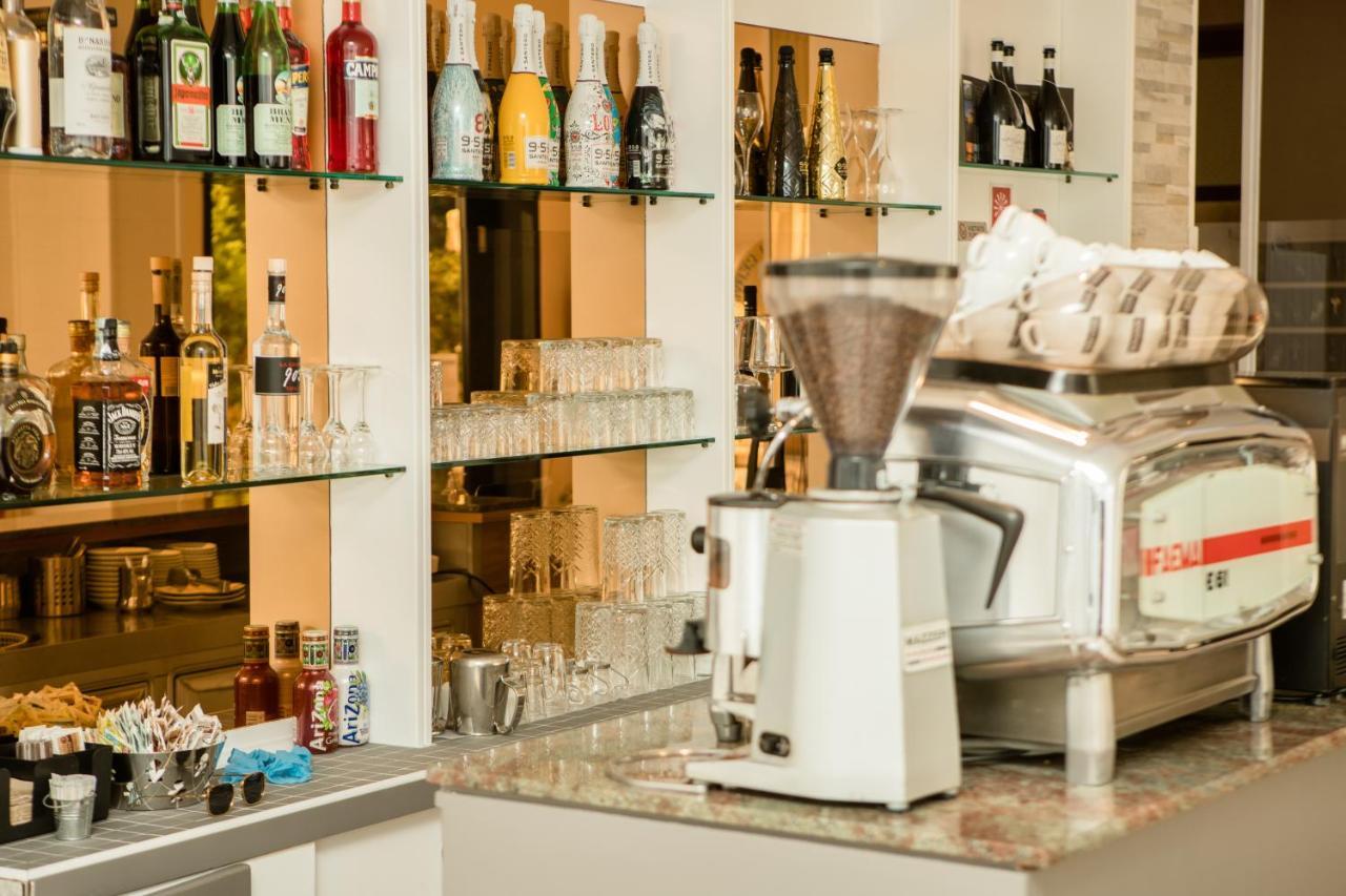 Hotel Lydia Cervia Zewnętrze zdjęcie
